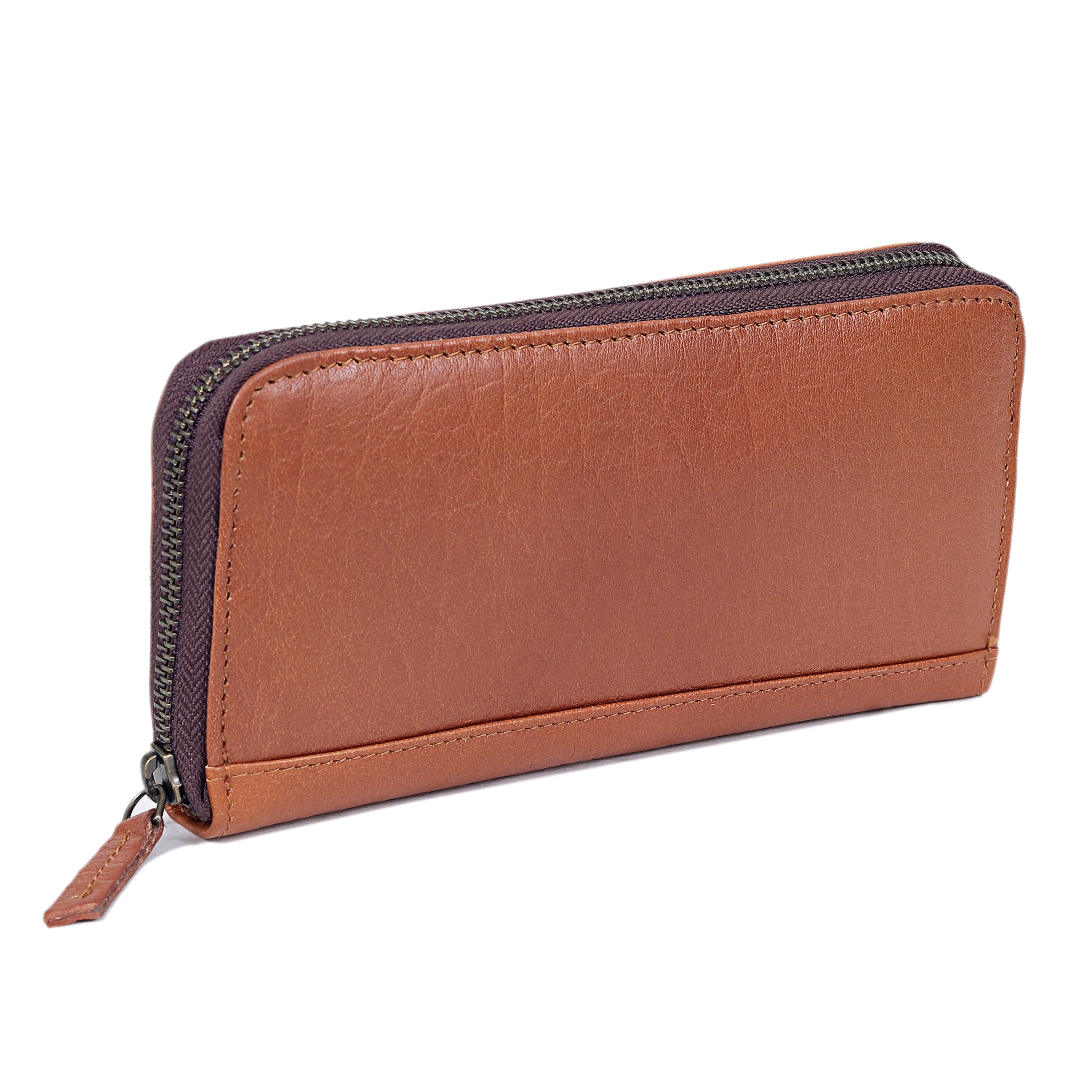 Elegant Leather Clutch – Minimalist Chic for Every Occasion