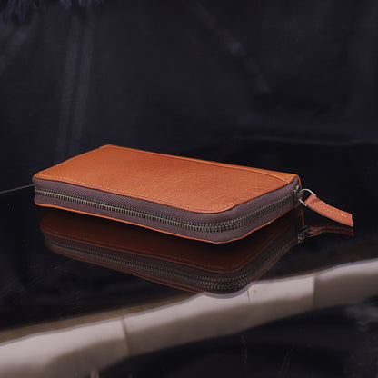 Elegant Leather Clutch – Minimalist Chic for Every Occasion