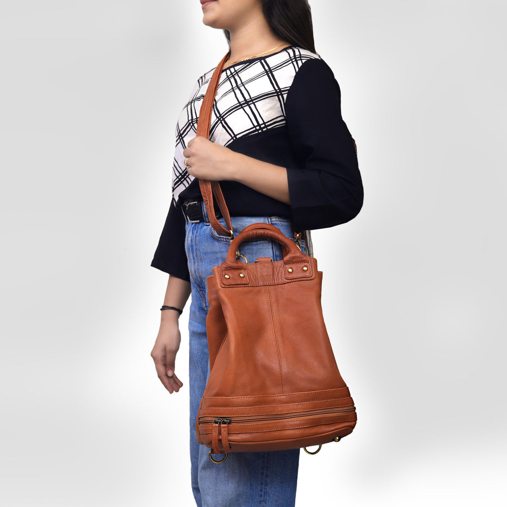 Savannah Convertible Leather Backpack – Hands-Free Elegance for Everyday Life