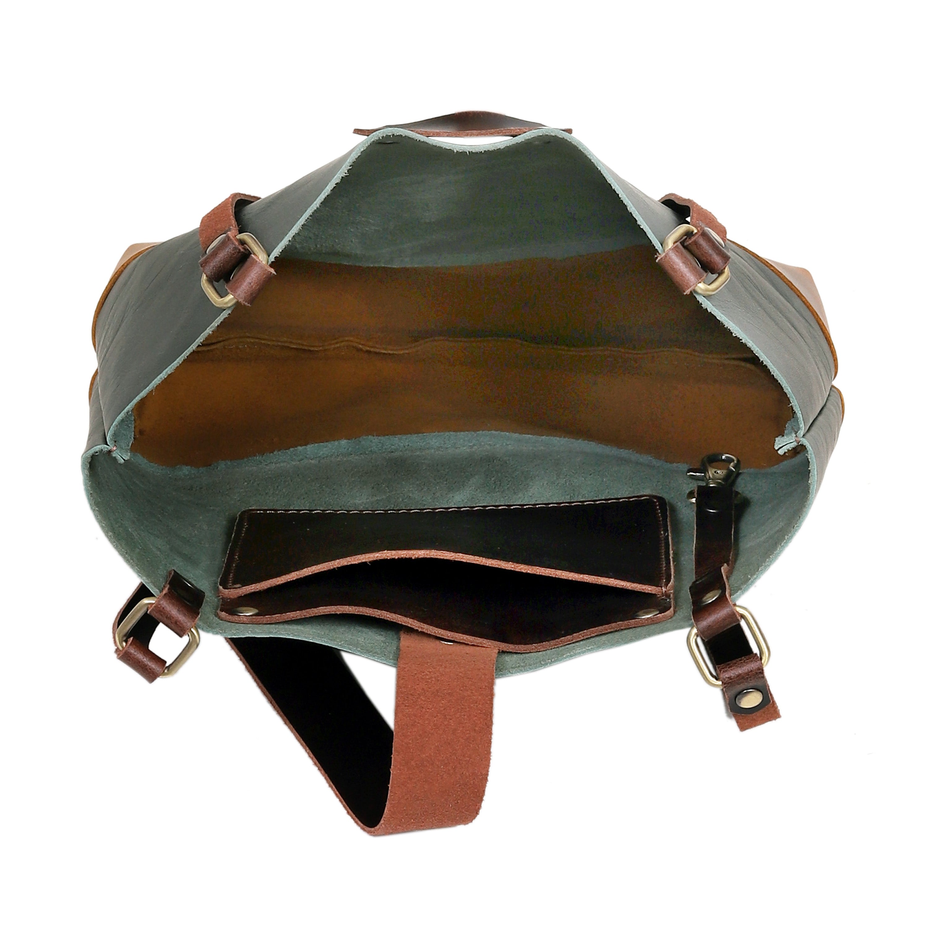 Evergreen Artisan Leather Tote – Sleek Utility with Timeless Charm