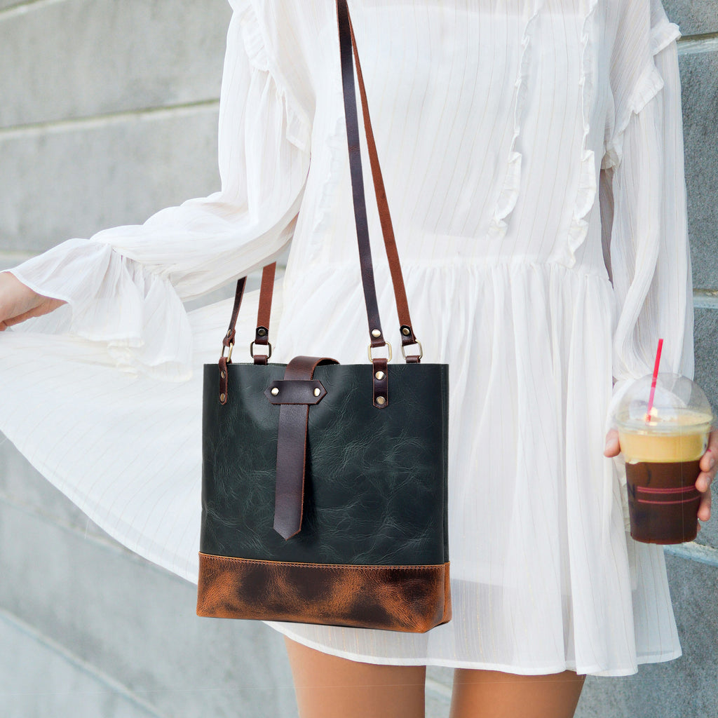 Evergreen Artisan Leather Tote – Sleek Utility with Timeless Charm