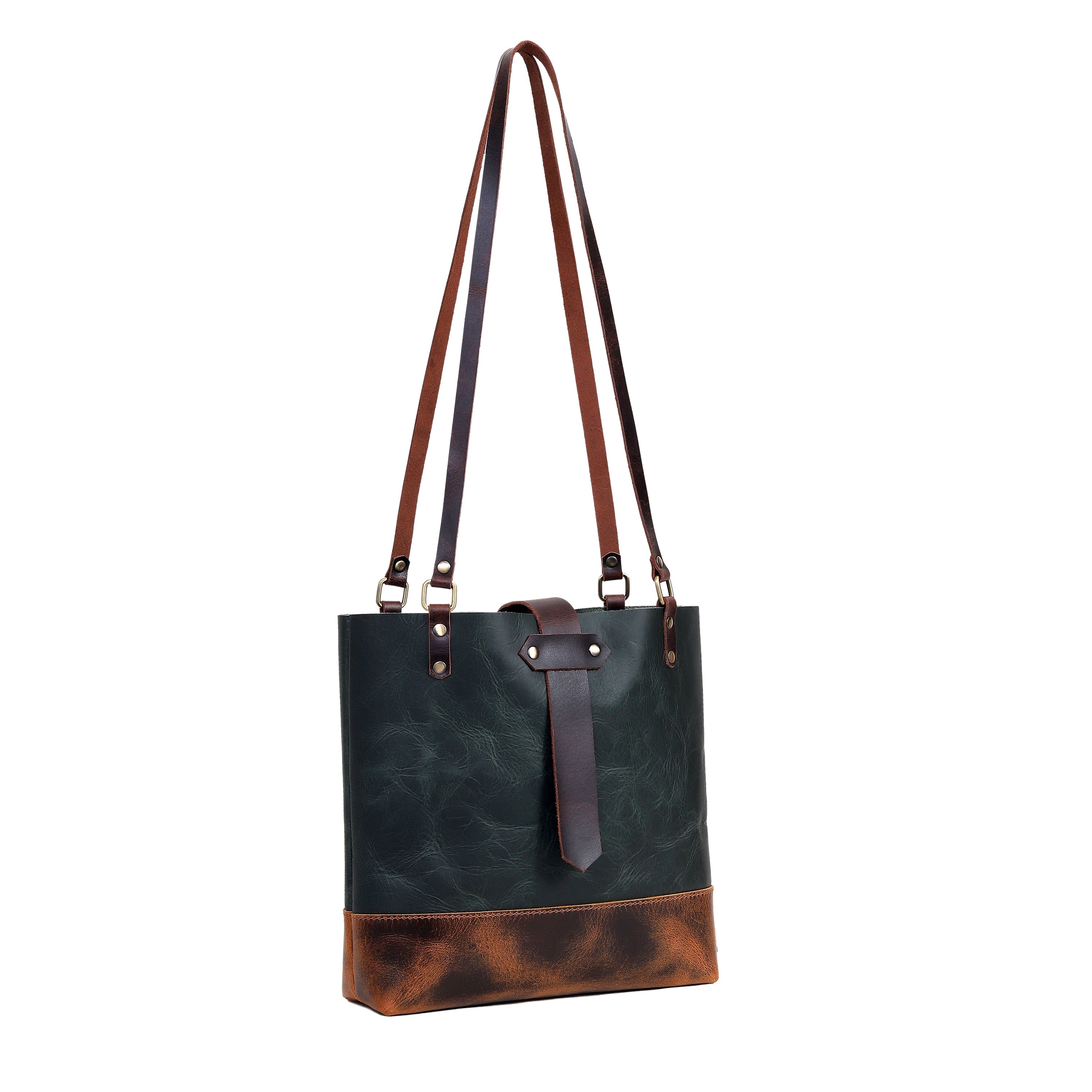 Evergreen Artisan Leather Tote – Sleek Utility with Timeless Charm