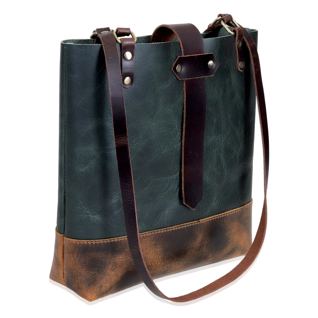 Evergreen Artisan Leather Tote – Sleek Utility with Timeless Charm