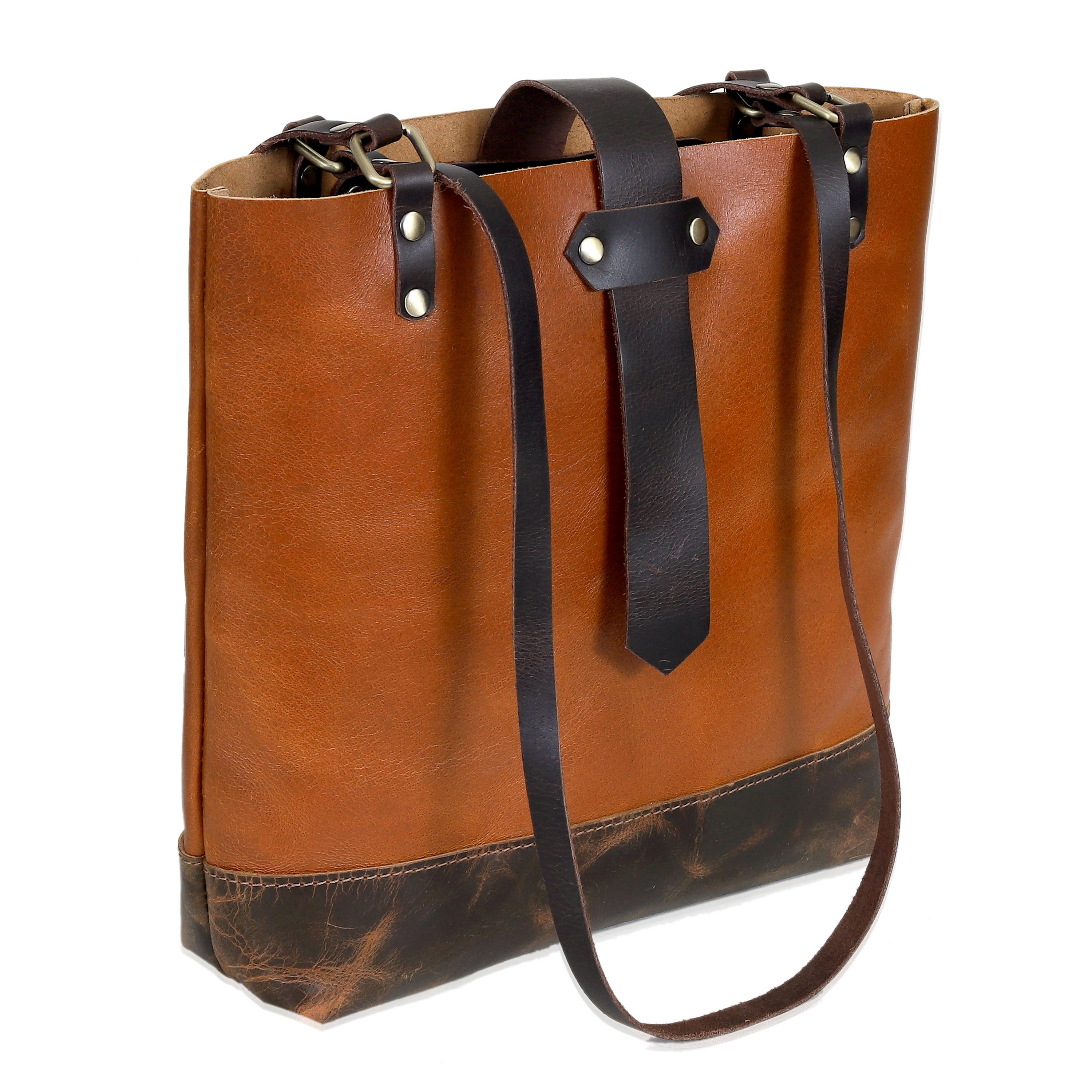 Vintage Chestnut Leather Tote – Rugged Elegance with Everyday Utility